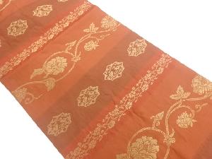 横段に花唐草・草花模様織出し名古屋帯